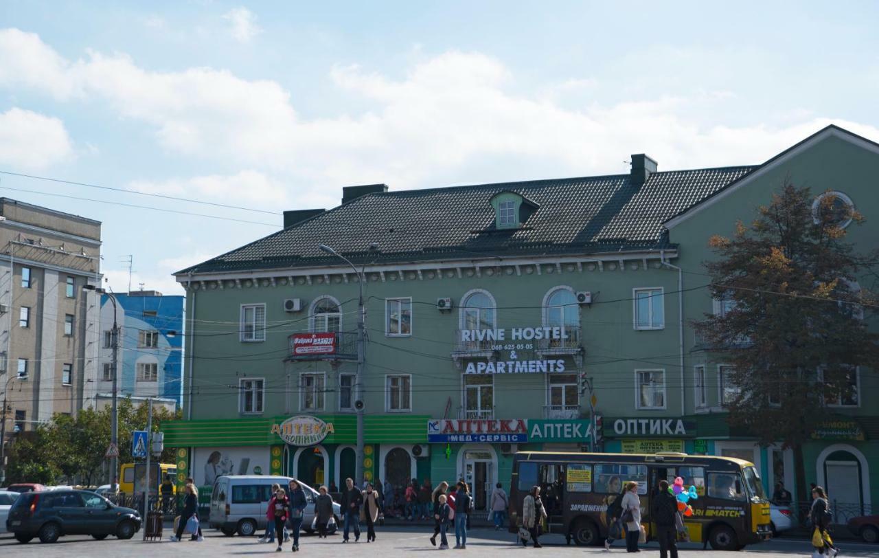 Rivne Hostel Buitenkant foto